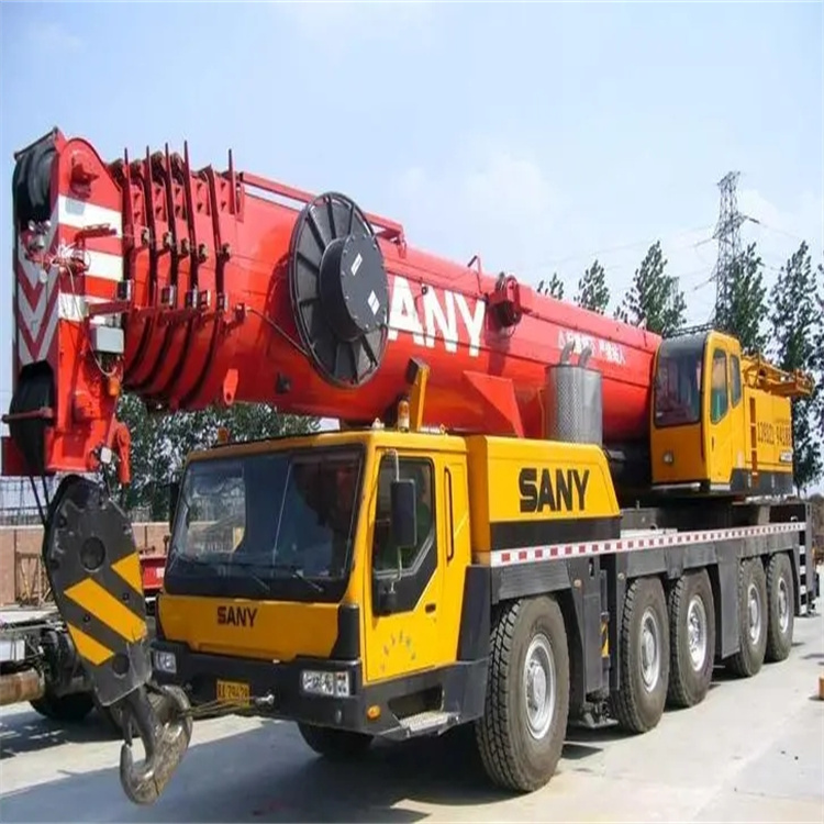 老河口附近工地哪里有吊车出租|应急吊装服务|24小时灵活调度