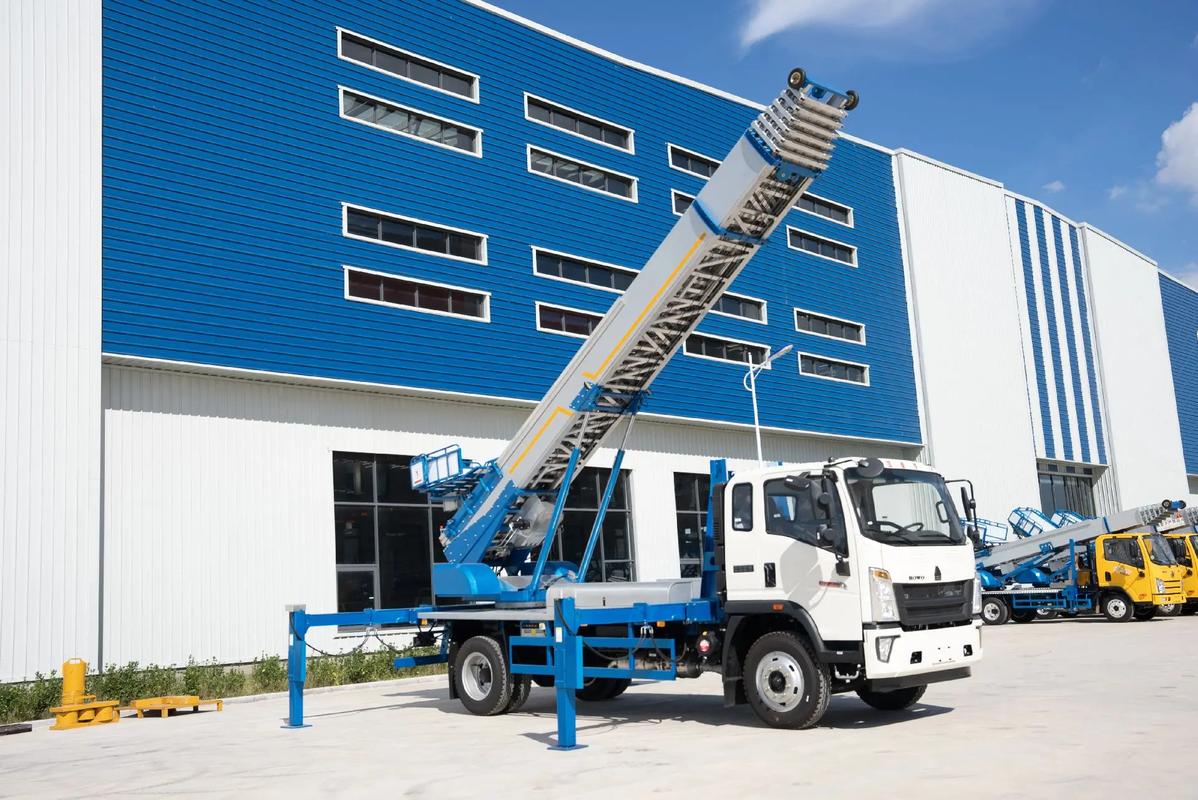 老河口小型云梯车上料车租赁多少钱