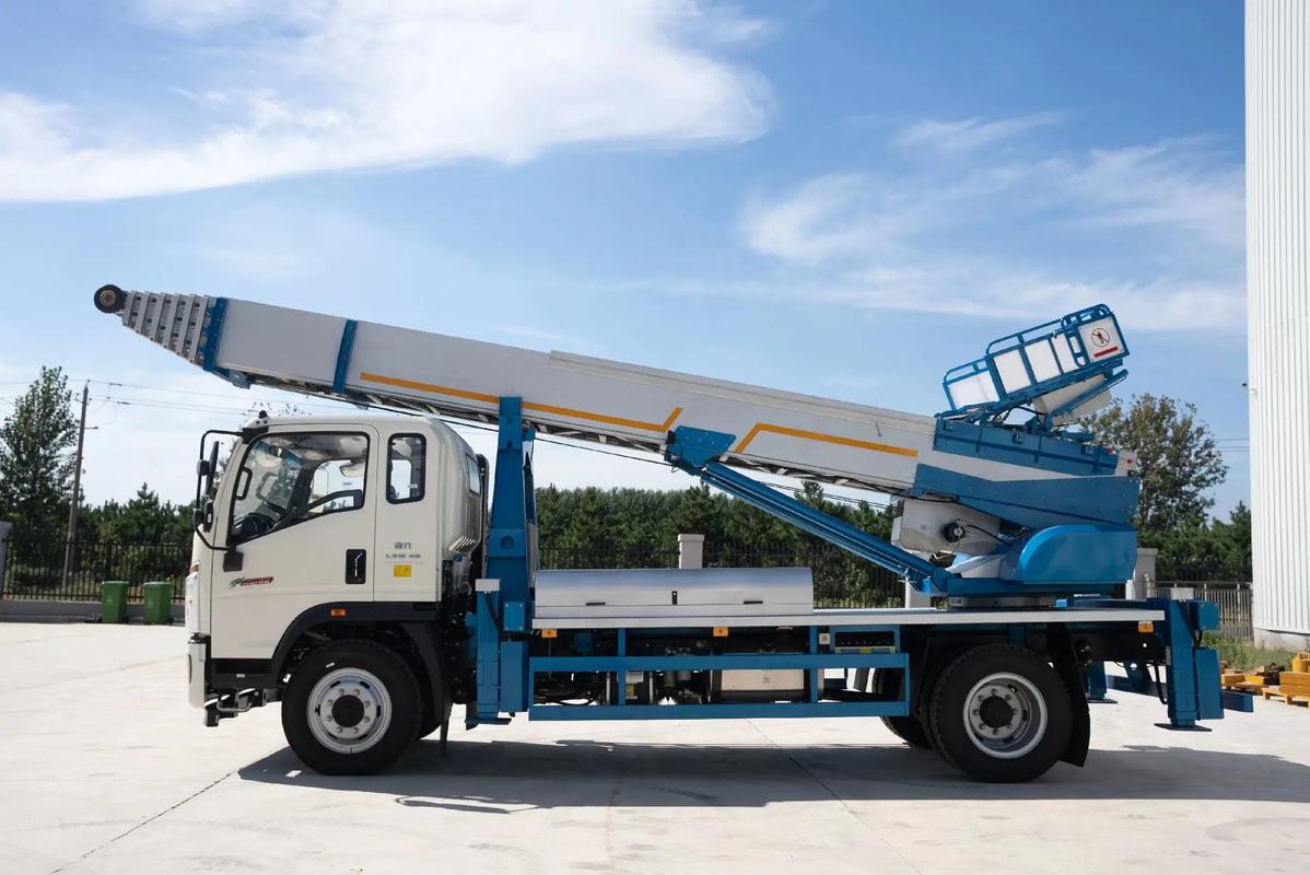 老河口云梯上料车租赁费用